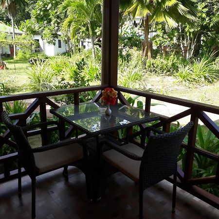 Paradise Flycatcher'S Lodge ลาดิก ภายนอก รูปภาพ