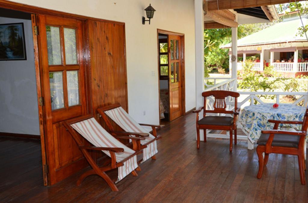 Paradise Flycatcher'S Lodge ลาดิก ภายนอก รูปภาพ